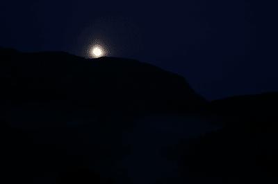 picture:./albums/2012_ April 8/../2019_MoonEclipse/IMG_6562.JPG