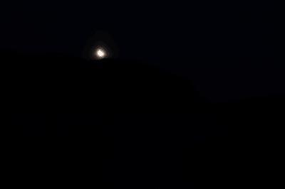 picture:./albums/2012_ April 8/../2019_MoonEclipse/IMG_6563.JPG