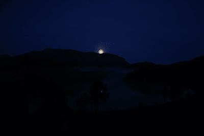 picture:./albums/2013_ May 3/.././2019_MoonEclipse/IMG_6559.JPG