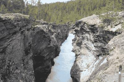 picture:./albums/2013_ May 3/.././Random_Photos/IMG_0557.JPG