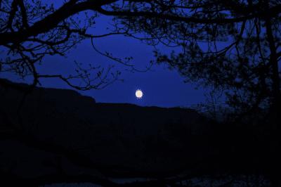 picture:./albums/Misc2/.././2009_2010_ Various photos/../2013_ Evil fullmoon at Sauda, Norway/IMG_8261.jpg